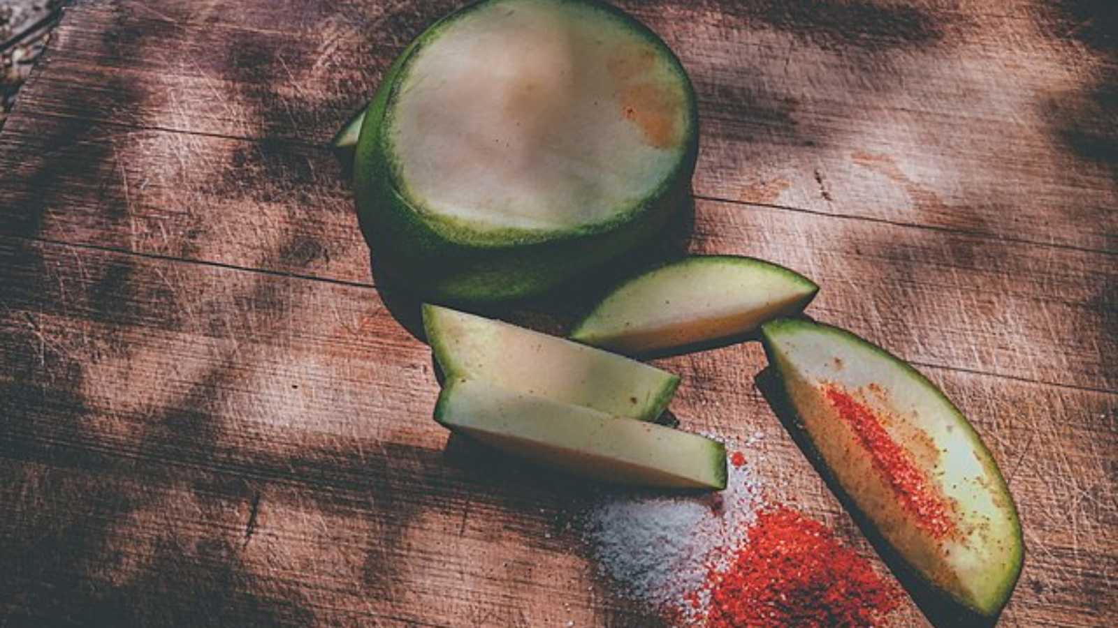 Fruits You Should Never Put in the Fridge