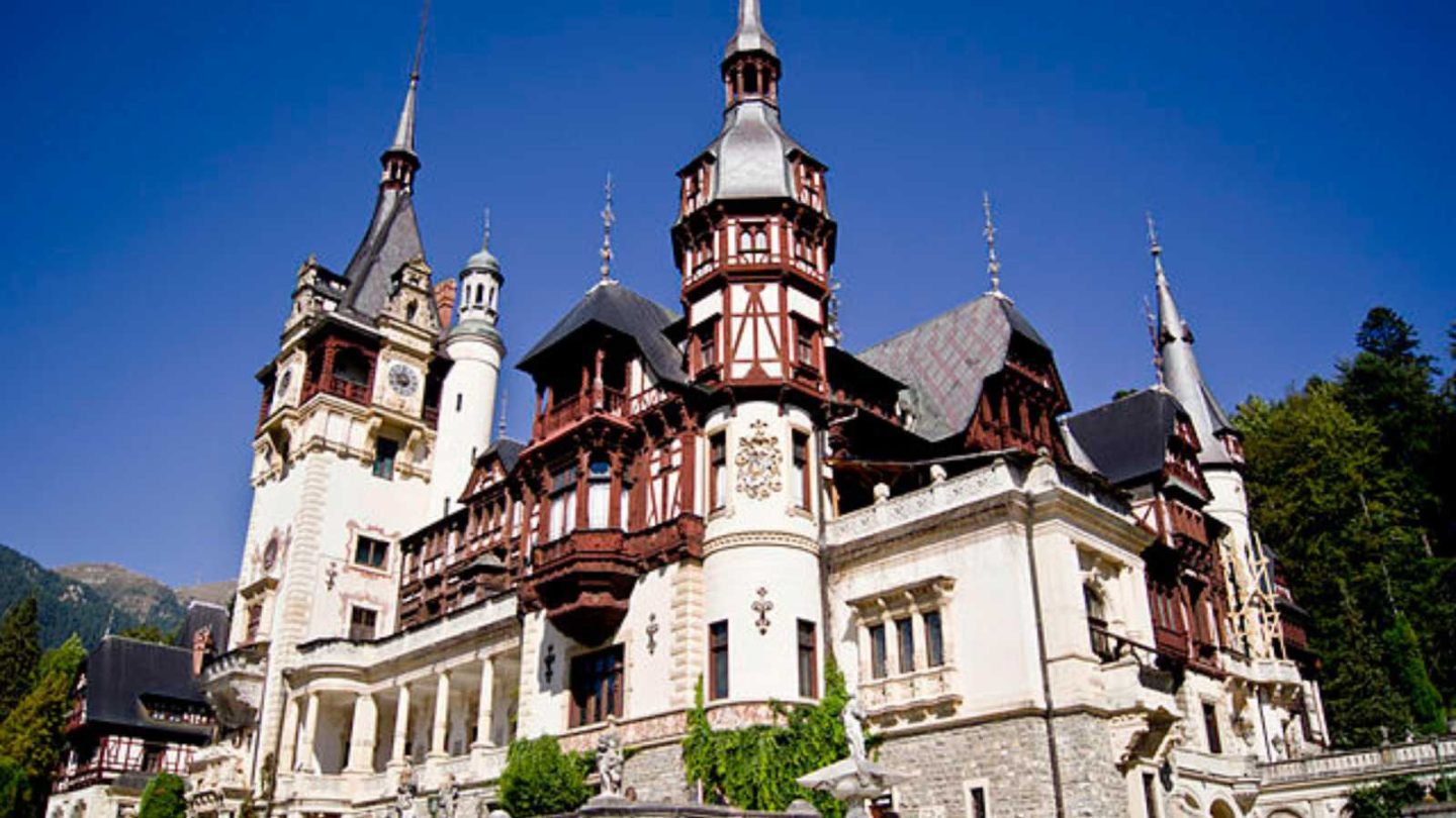 Unbelievably Stunning Castles in Europe You Have to See to Believe