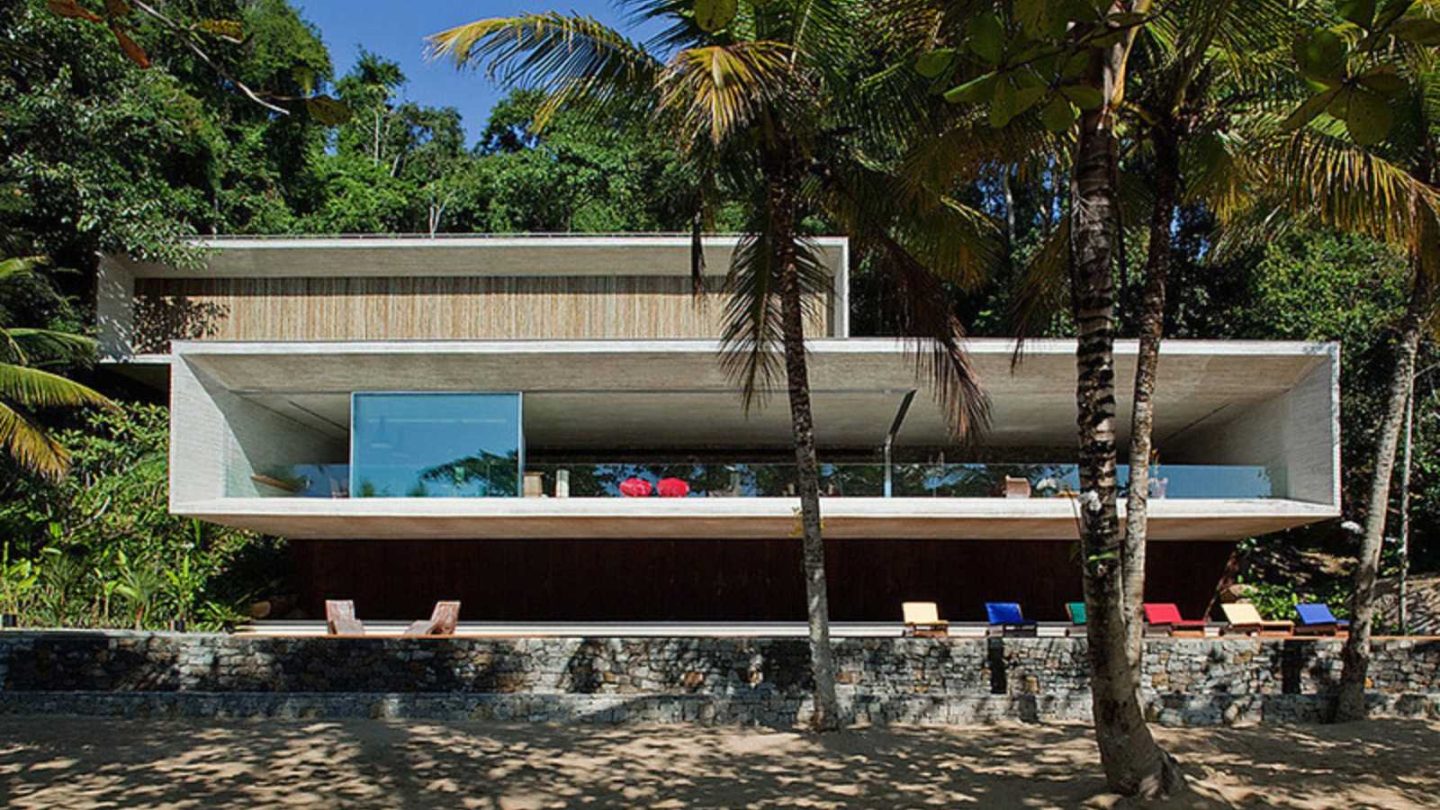 Most Breathtaking Clifftop Homes