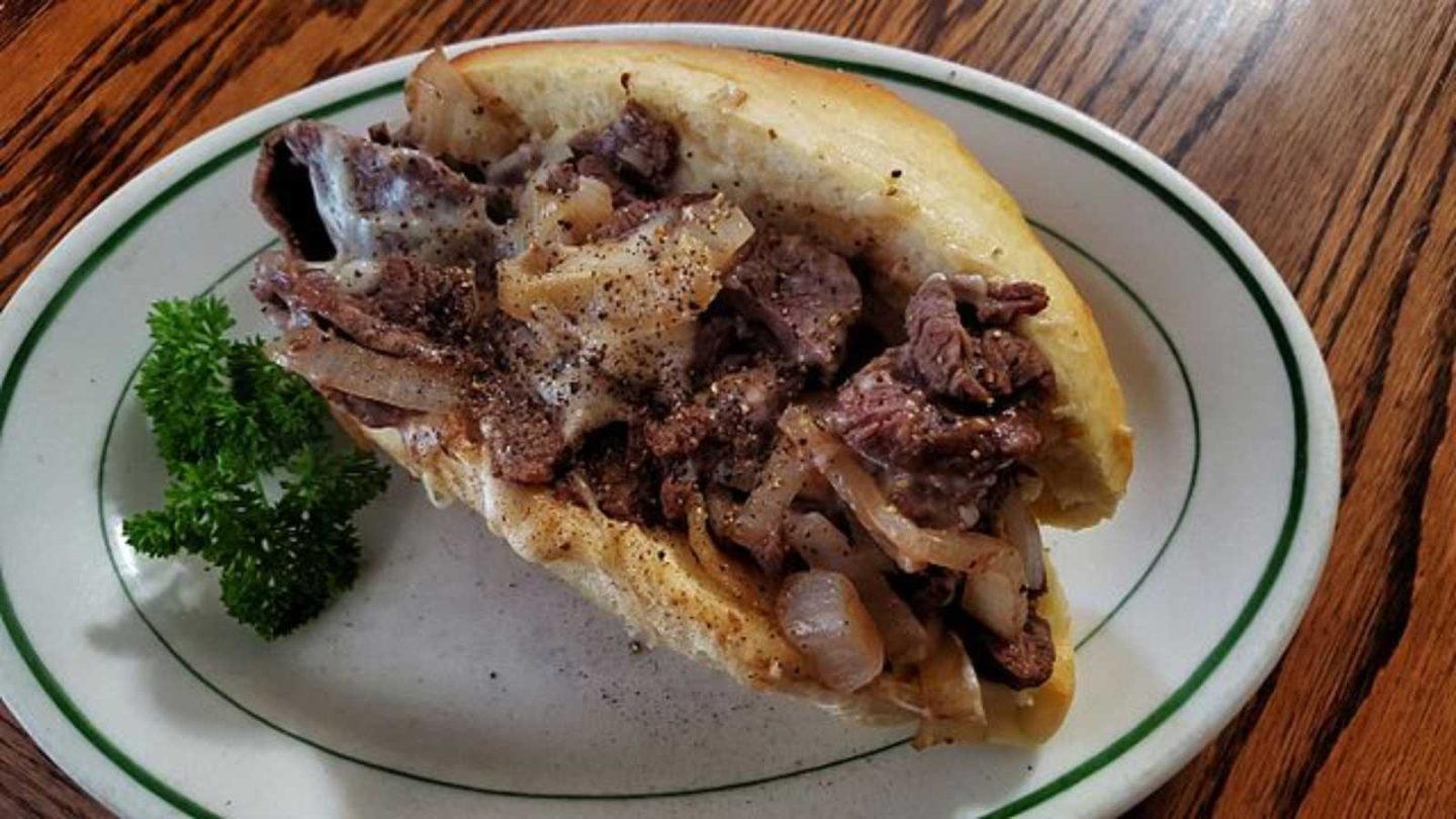 Irresistible American Dishes You’d Fly Across the World to Taste