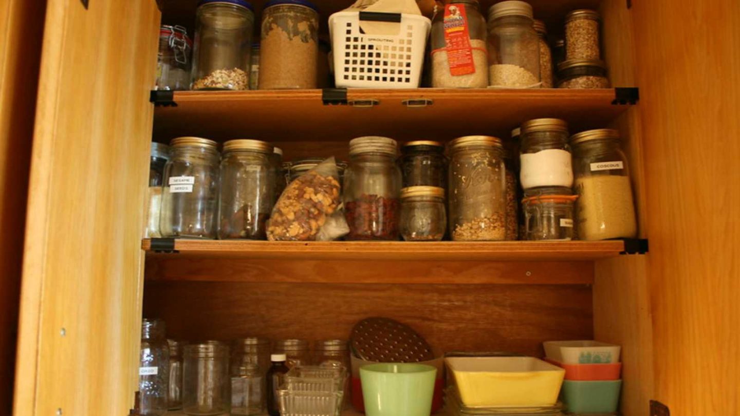 Everyday Items Preppers Won't Throw Away
