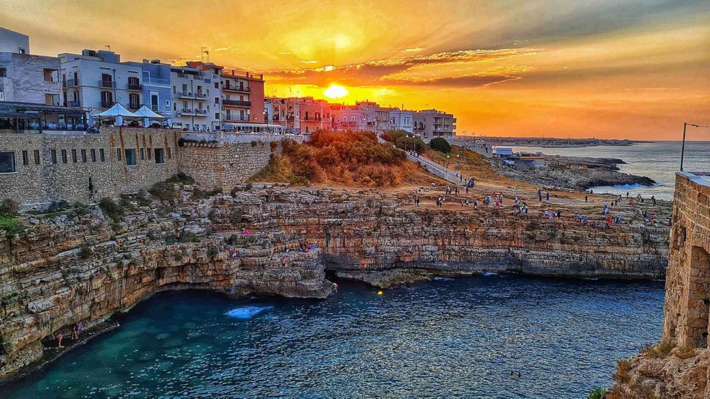 12 Best Beach Towns in Italy You’ll Want to Visit