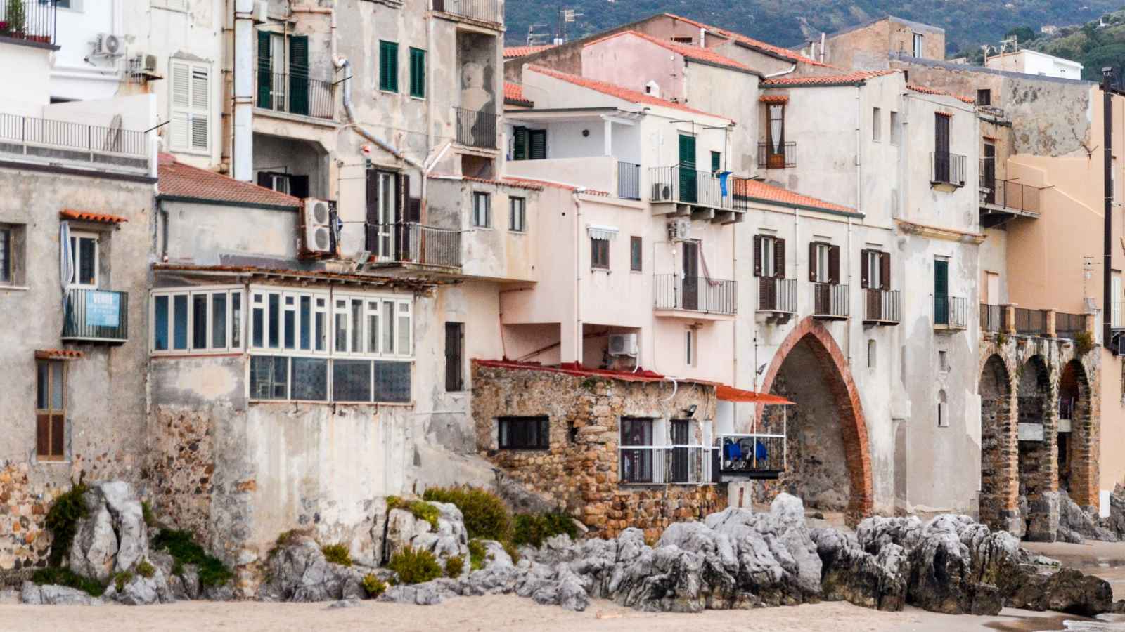 12 Best Beach Towns in Italy You’ll Want to Visit