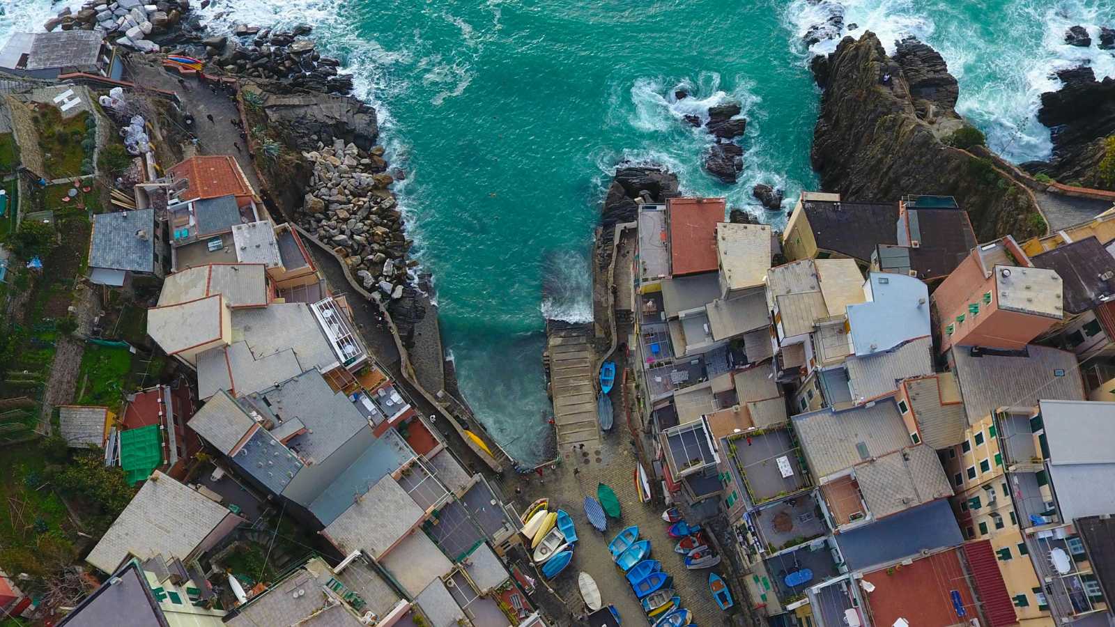 Stunning Clifftop Towns Every Traveler Should Visit