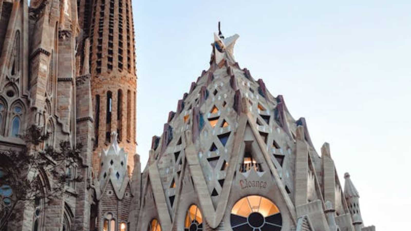 Breathtaking Cathedrals Around the World You Have to See at Least Once