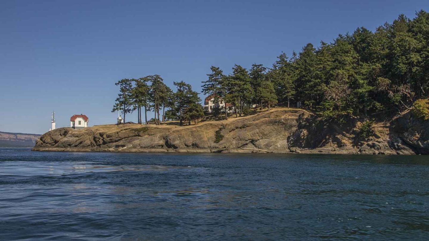 14 Unforgettable U.S. Island Destinations You’ll Want to Visit                