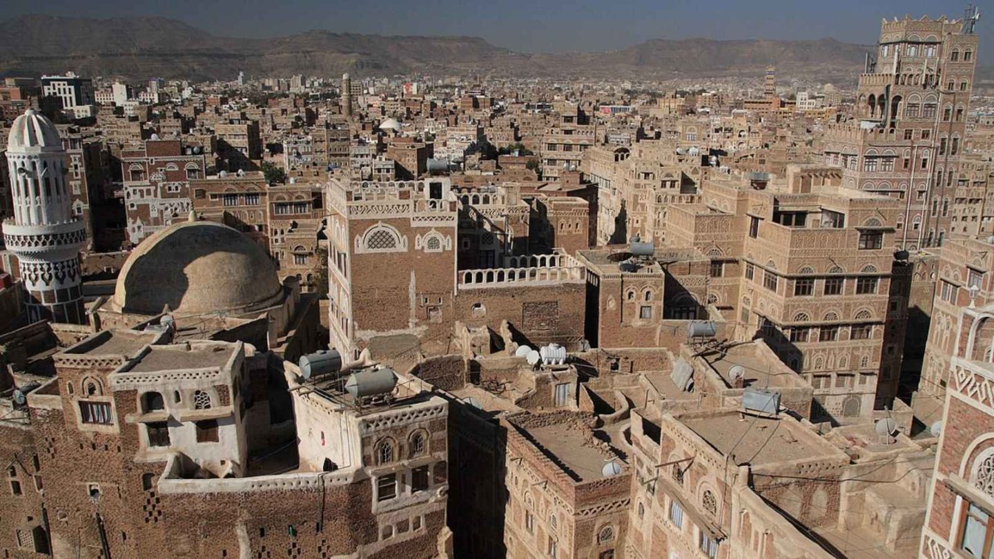 14 Ancient Cities Around the World Where People Still Live Today