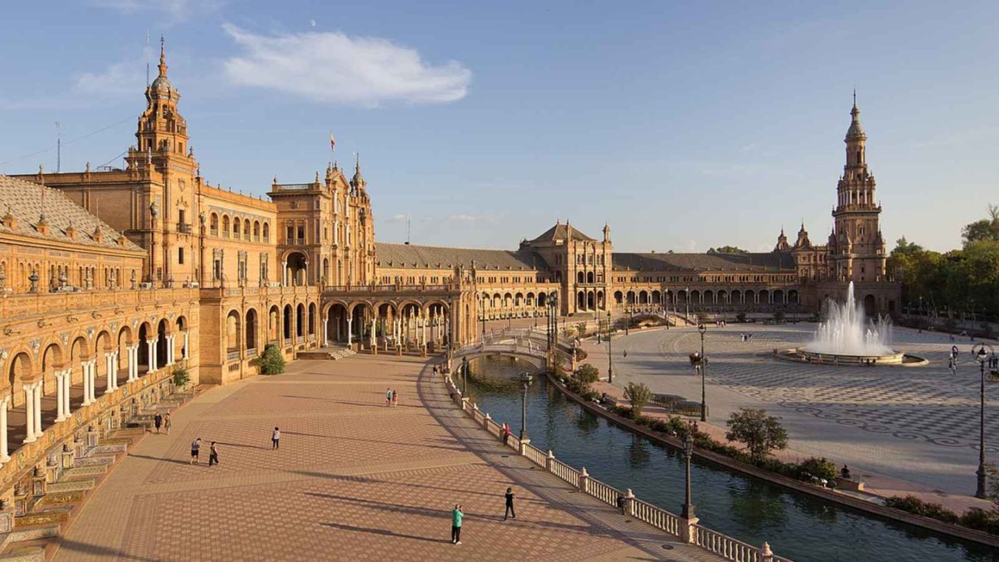 15 Best European Cities Every Walking Enthusiast Should Explore                