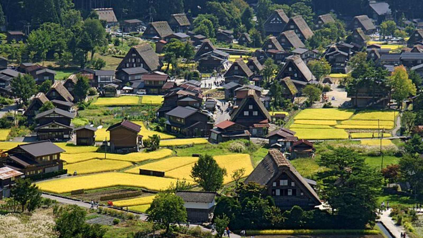 Enchanting Fairy-Tale Towns You Have to See to Believe 