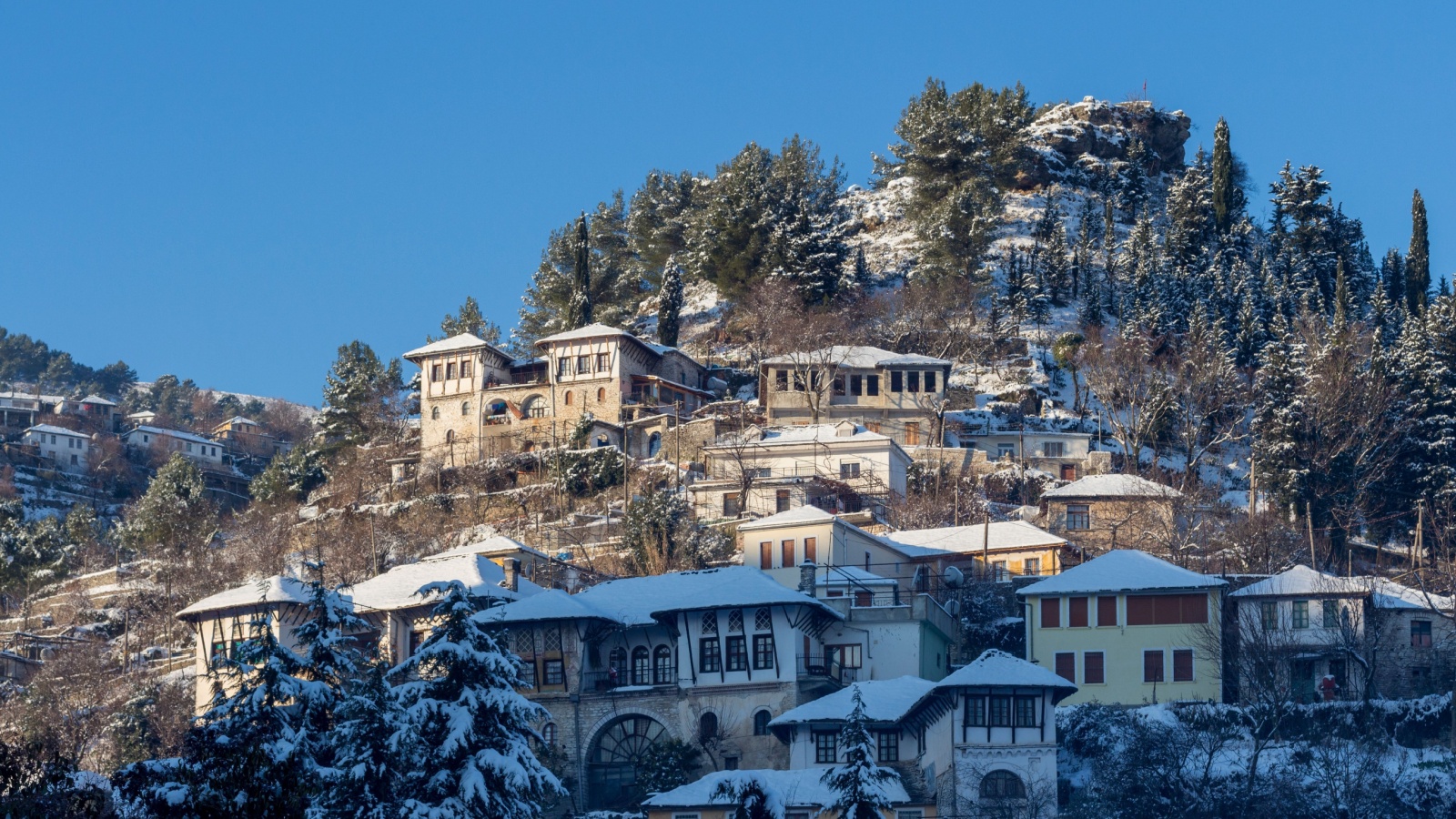 12 Beautiful Countries Around the World You Can Live on Less Than $1500