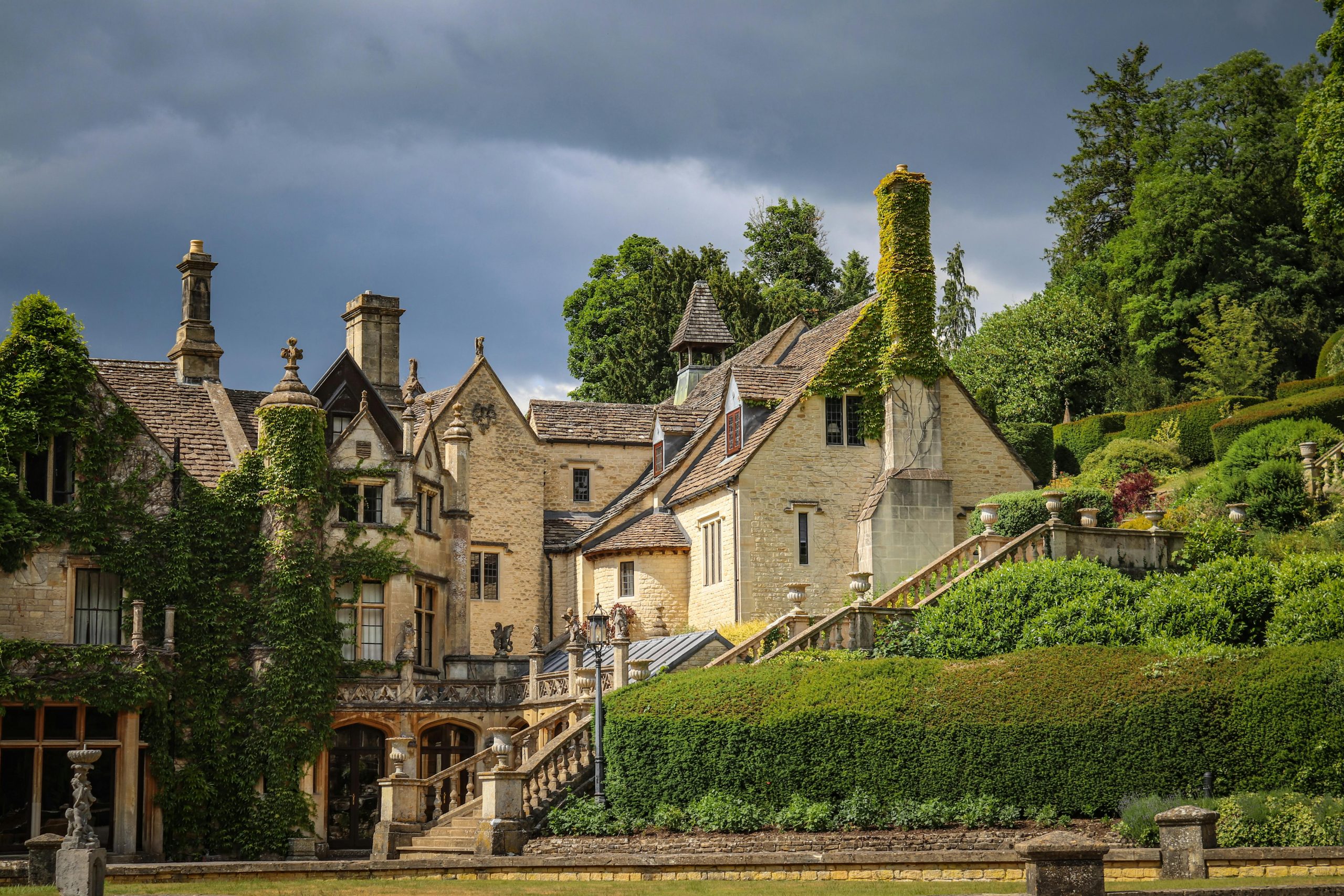 Breathtaking UK Villages You Must Visit at Least Once!