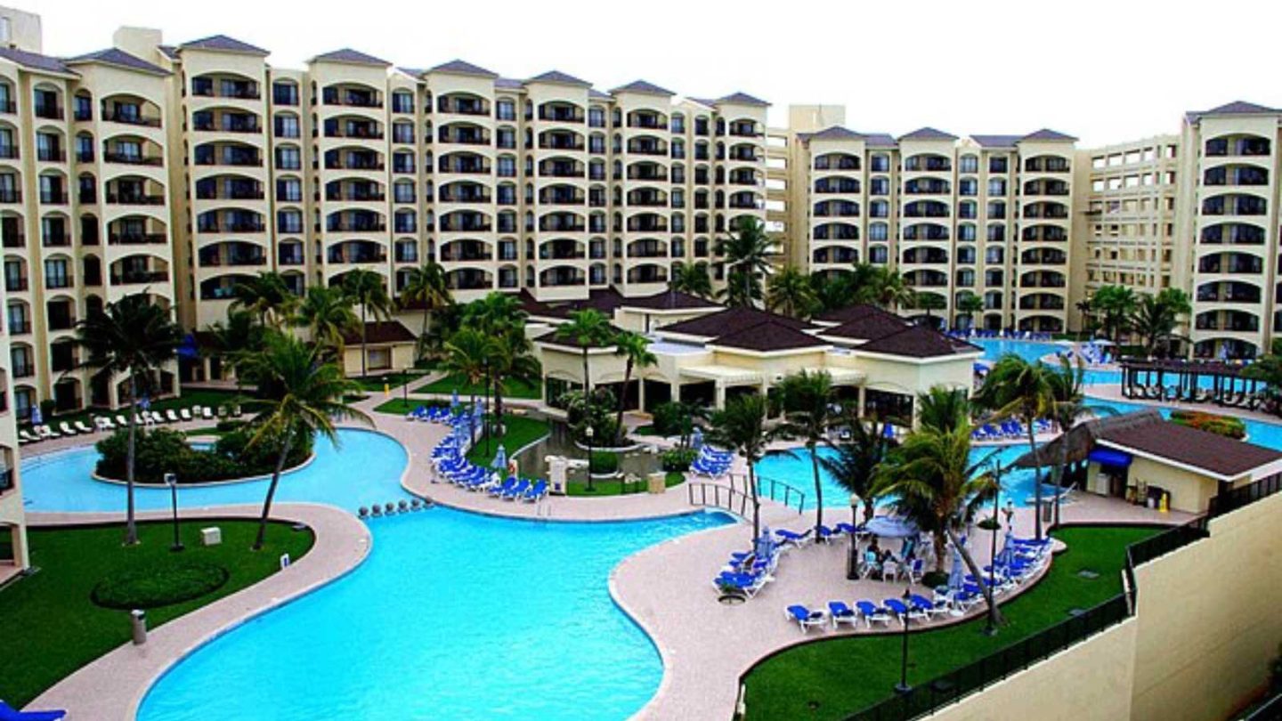 Most Gigantic Hotels That Redefine Luxury and Scale