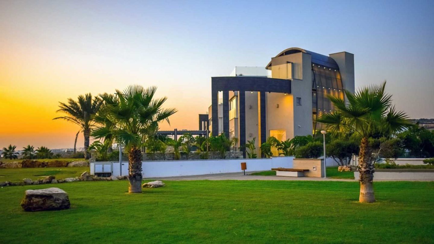 Gorgeous Rentals That Redefine Luxury Living