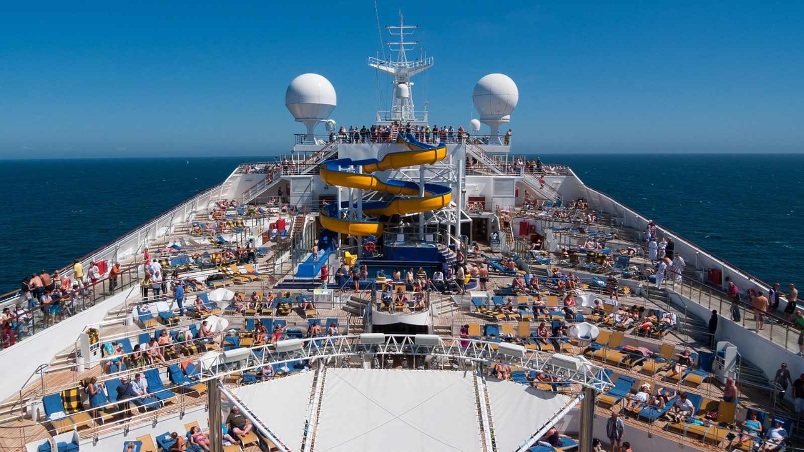 15 Mistakes to Avoid on a Cruise Sea Day That Could Ruin Your Experience