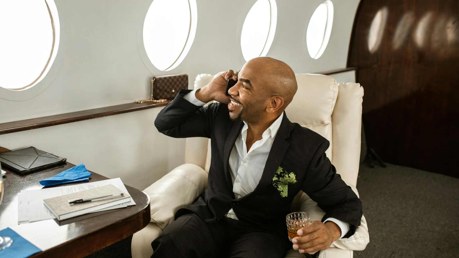 17 Truths About the Titans of the Airline Industry