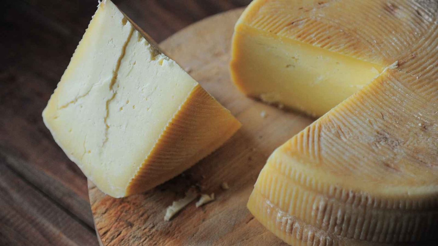 13 Popular Foods Quietly Vanishing from Store Shelves