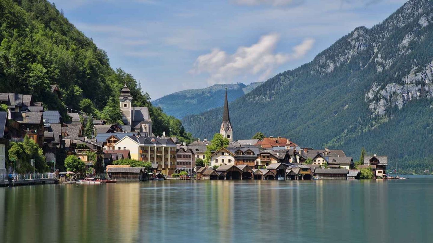 15 Cleanest Countries in the World to Visit