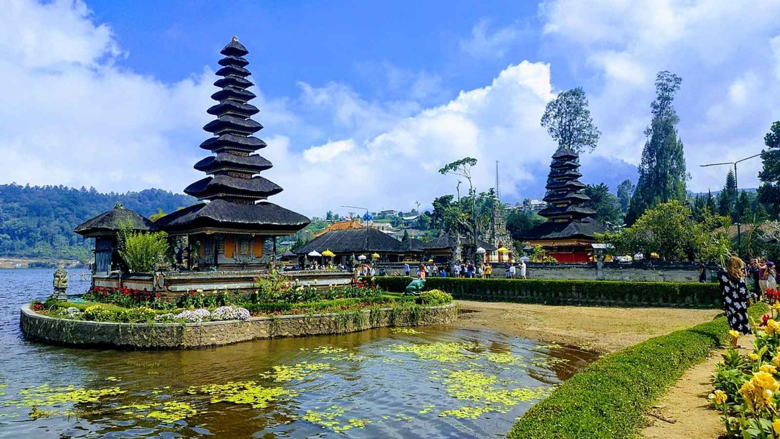 Cities So Overrun by Tourists 