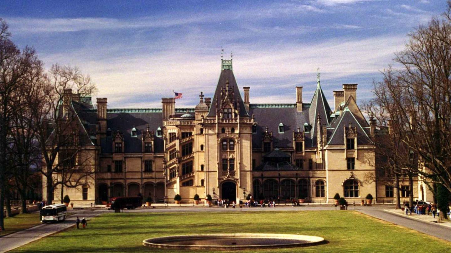 14 Iconic U.S. Landmarks Every Design Enthusiast Must See