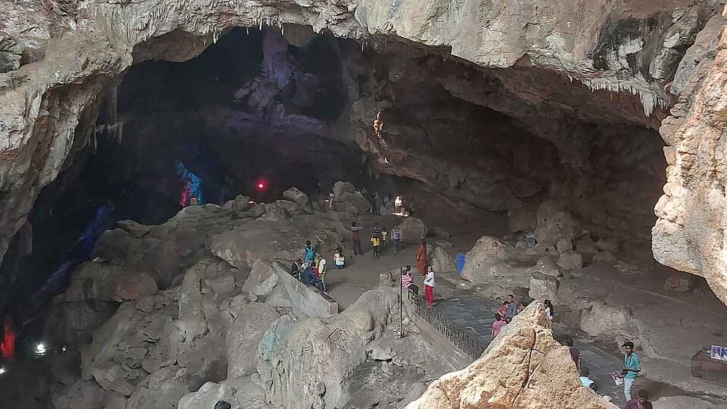 17 Breathtaking Natural Wonders You Must See in India