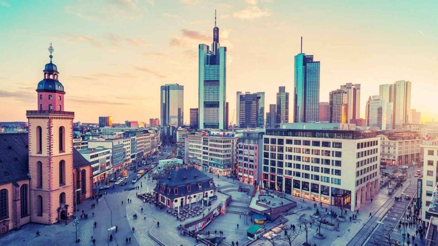 12 European Cities You Can Reach with a Quick Same-Day Flight from America