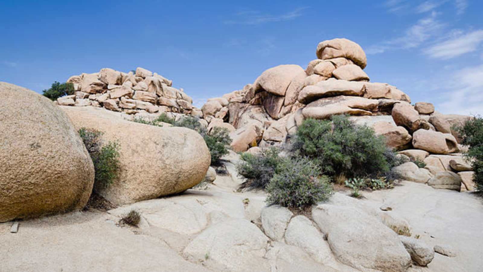 Otherworldly Desert Landscapes You Can Explore in Real Life
