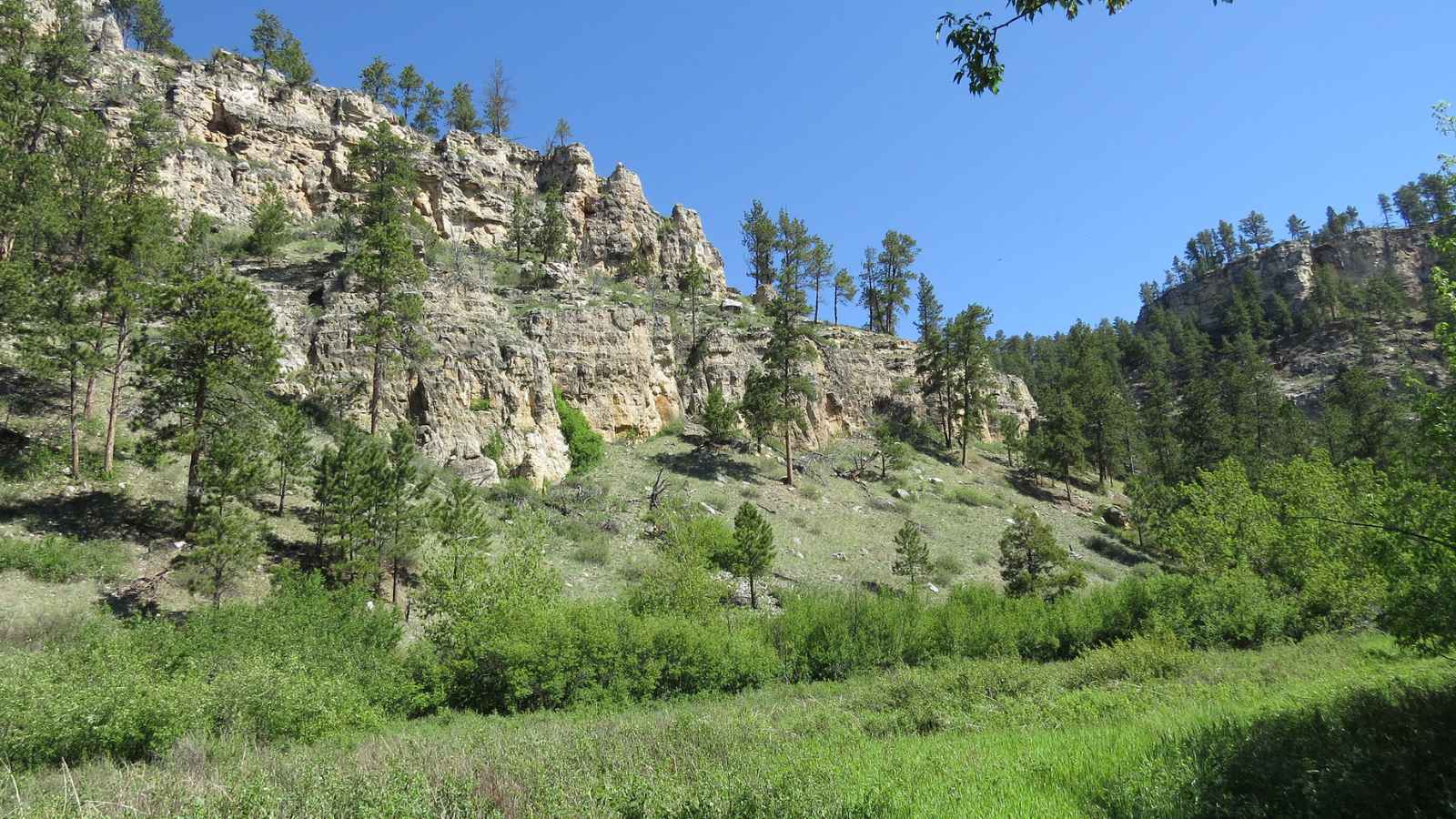 15 Breathtaking U.S. Canyons That Rival the Grand Canyon’s Beauty