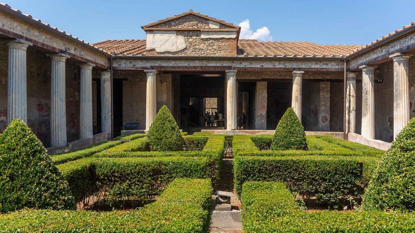 17 Ancient Roman Villas Still Standing Today