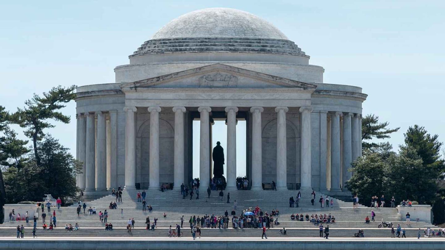 14 Iconic U.S. Landmarks Every Design Enthusiast Must See