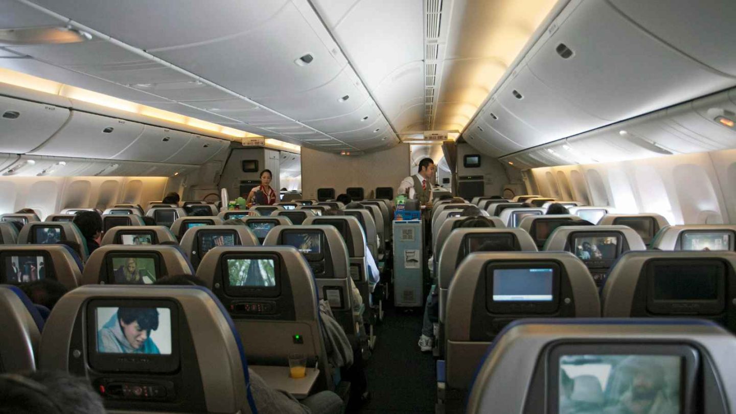14 Essential Tips to Make Your Air Travel Experience Smoother