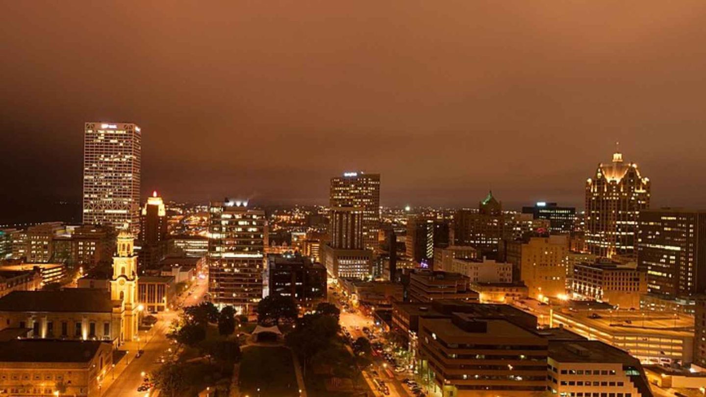 13 U.S. Cities You Didn't Know Had Amazing Nightlife