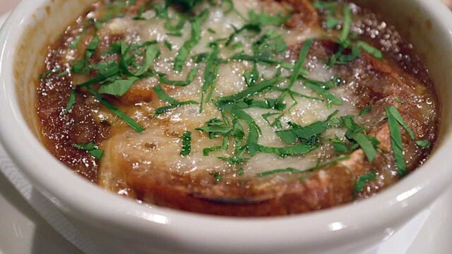 Mouthwatering Comfort Foods from Around the World – RANKED!