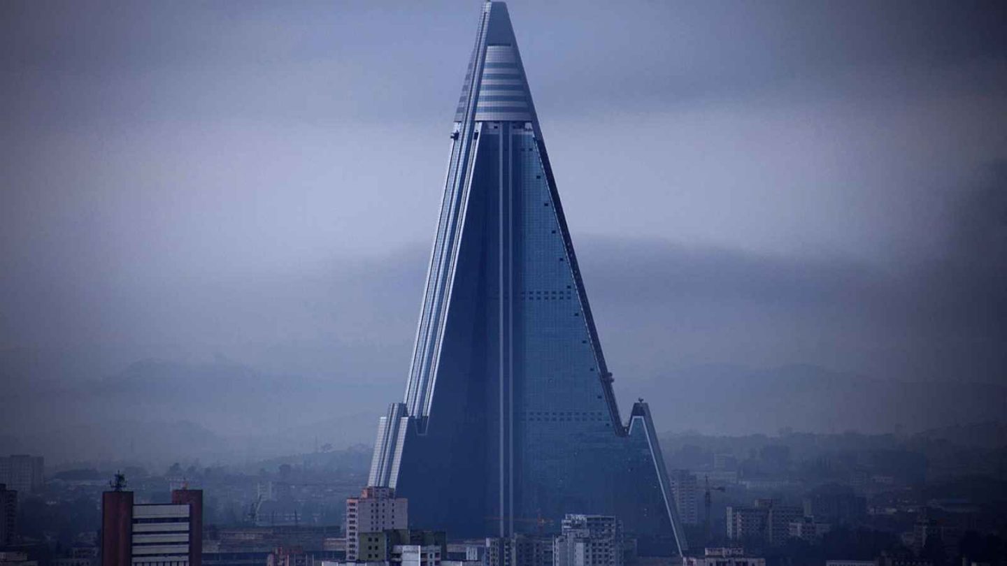 16 of the Strangest Skyscrapers Around the World