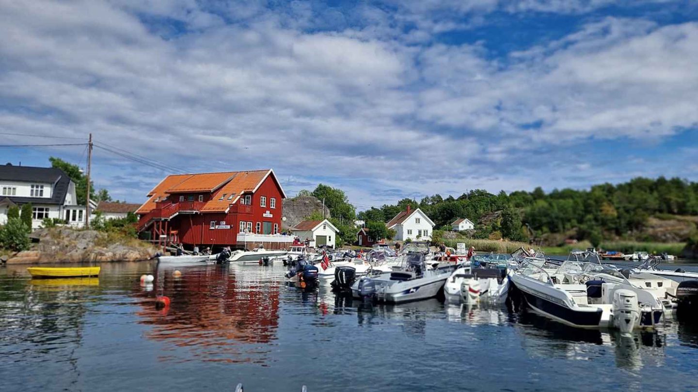 12 Stunning Norwegian Islands Everyone Should Visit