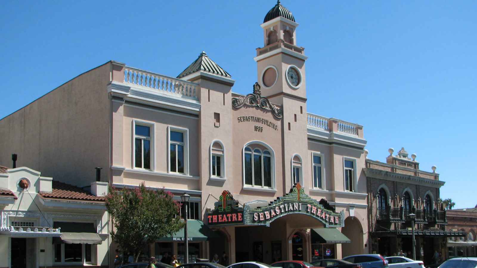 15 Stunning California Towns Perfect for Retirement Bliss