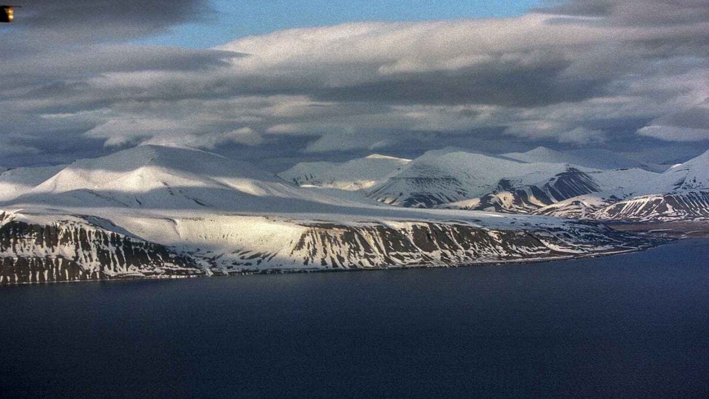 12 Stunning Norwegian Islands Everyone Should Visit