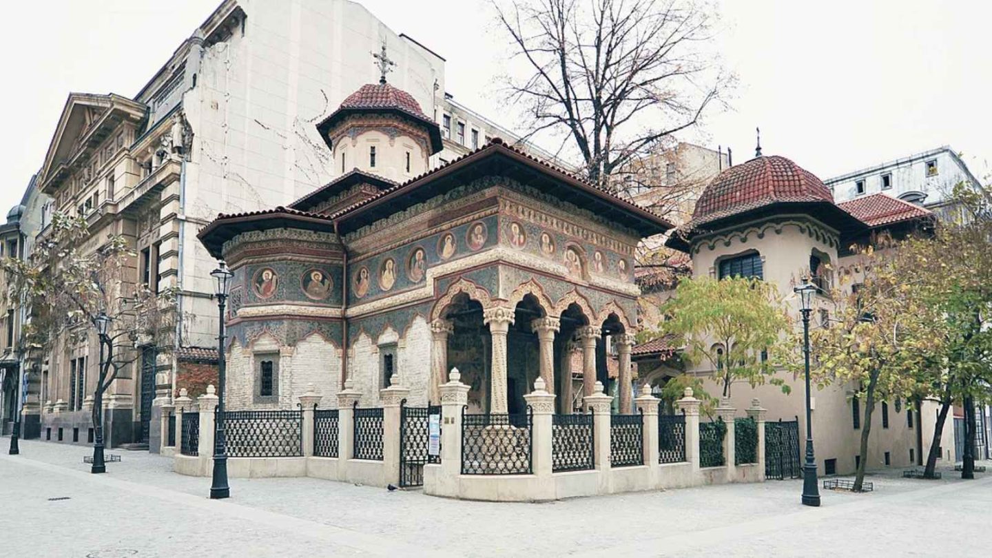 12 Must-Visit Places in Bucharest, Romania’s Vibrant Capital