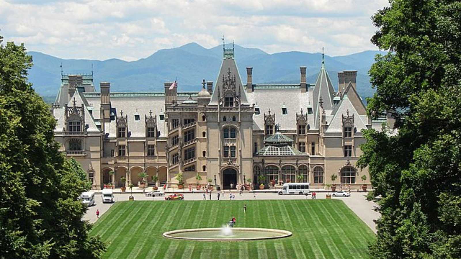Step Inside: The Most Breathtaking Historical Homes Ever Ranked