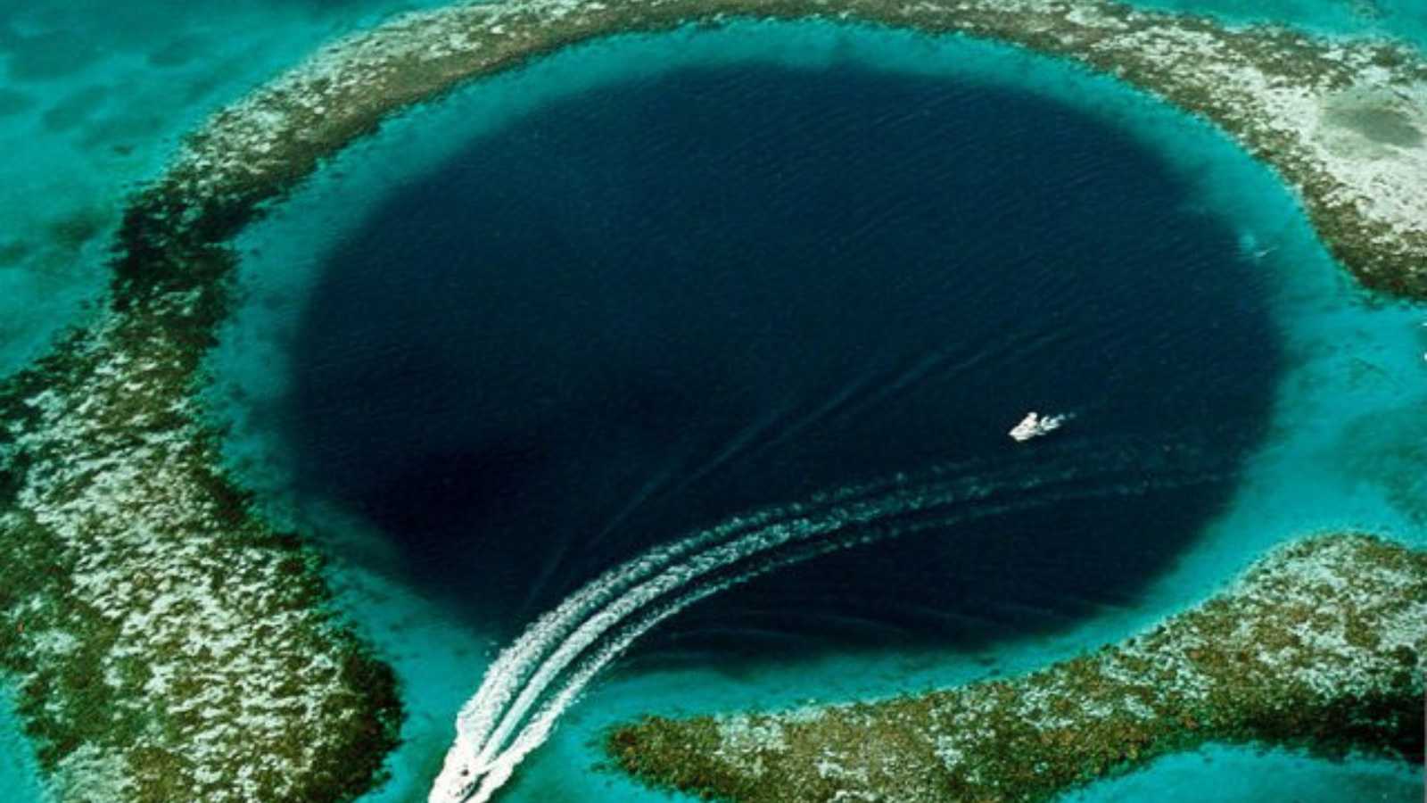 Stunning Photos of the World’s Most Colorful Natural Wonders