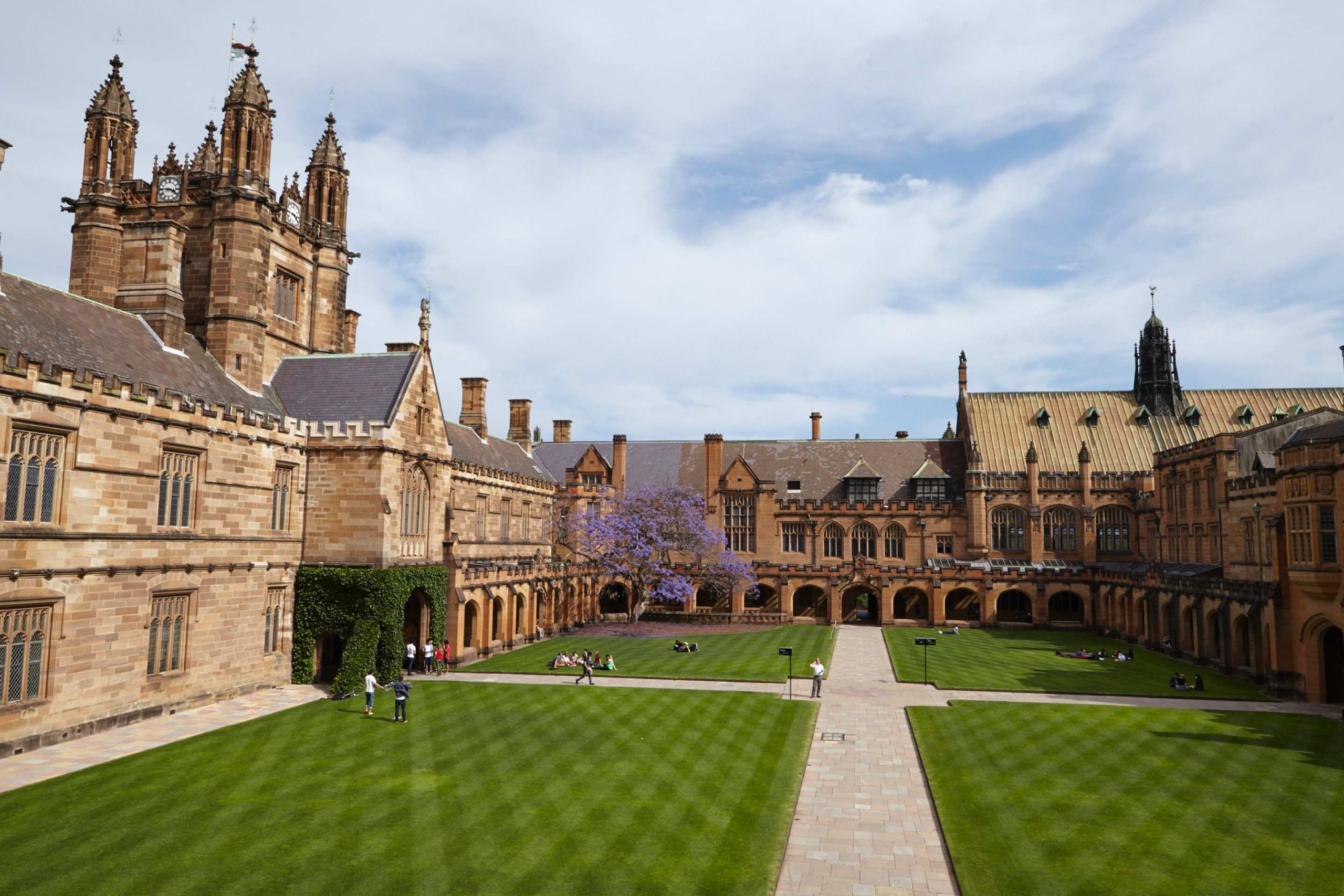 Top 15 Most Aesthetically Stunning College Campuses in The World