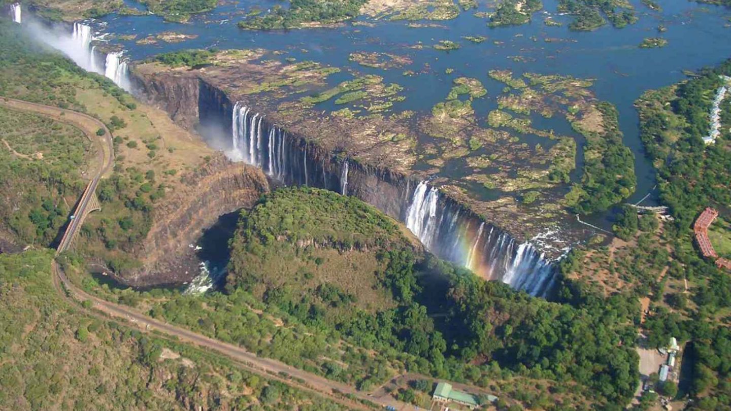 17 Breathtaking Destinations That Look Even Better from the Sky