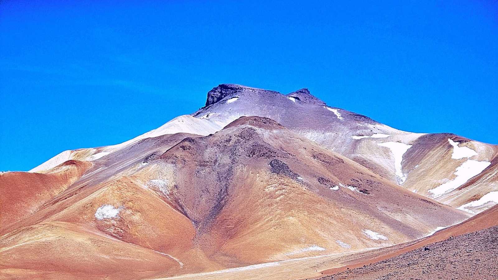 Otherworldly Desert Landscapes You Can Explore in Real Life