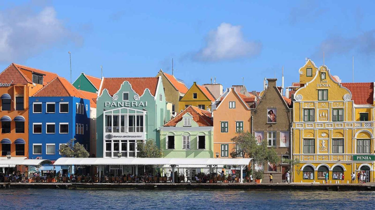 15 Most Beautiful Ports Around the World You Should Explore