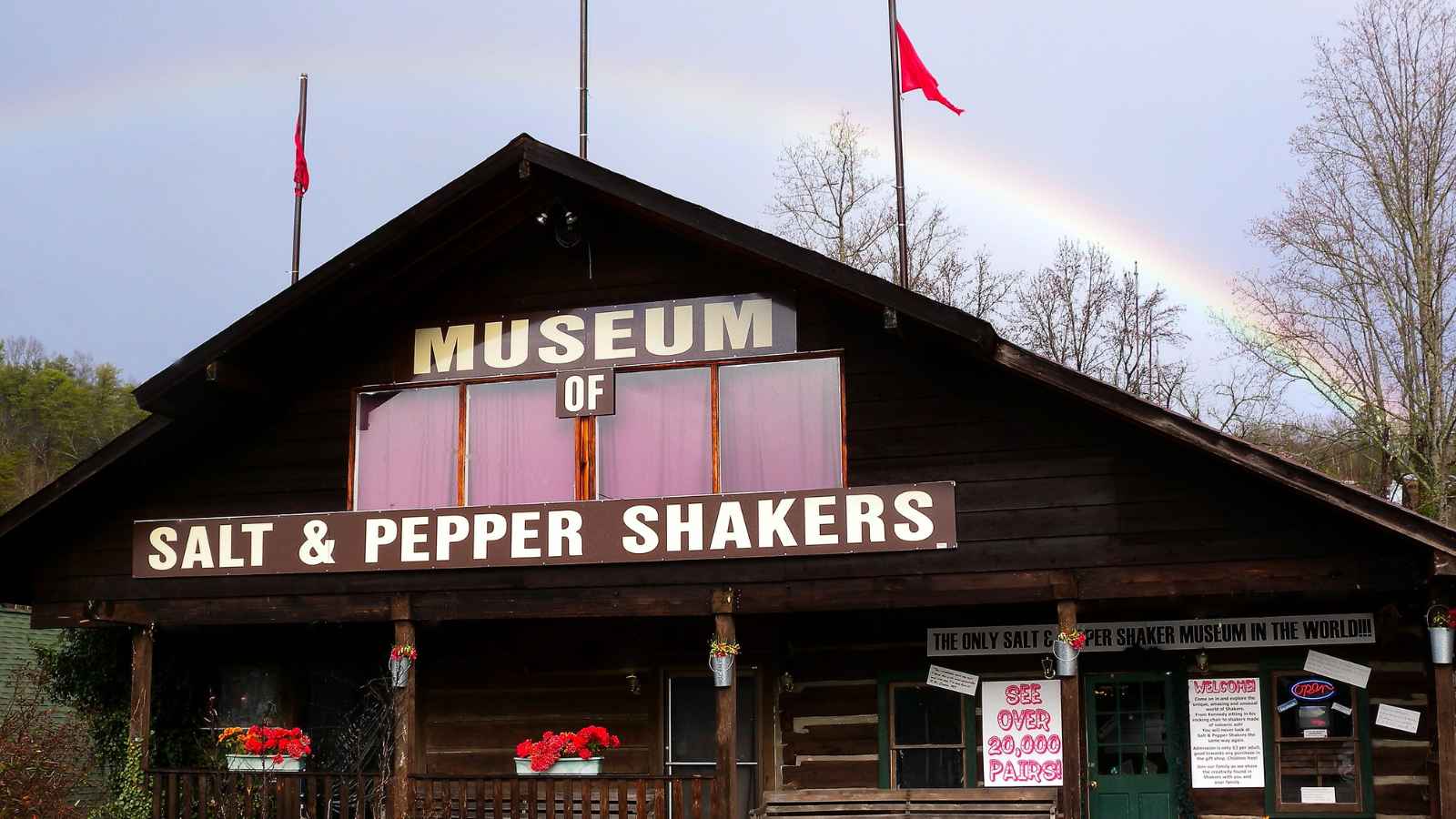 15 Must-See Offbeat Attractions in the U.S. You Need to Visit at Least Once