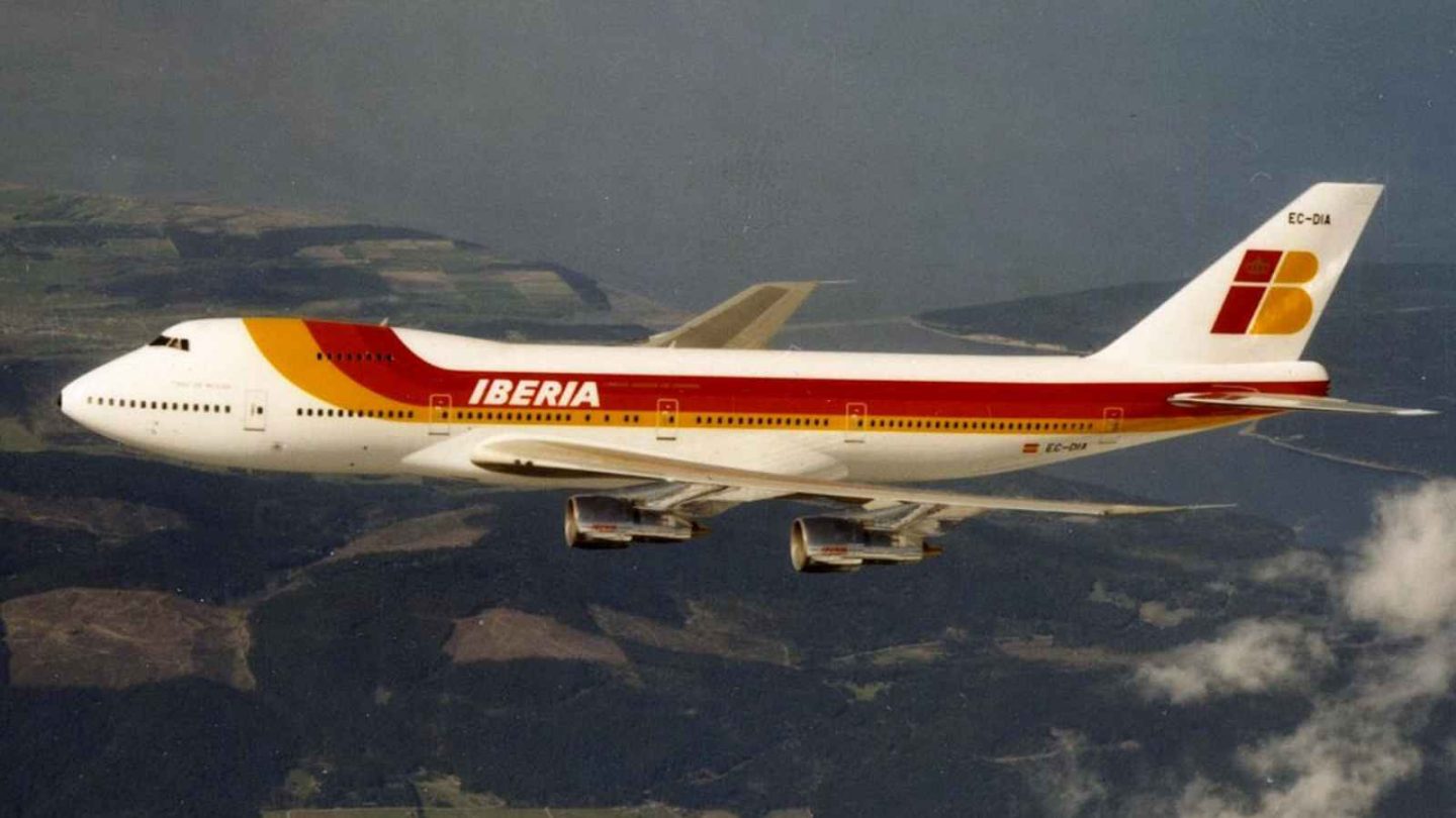 14 Fascinating Aviation Facts You Won't Believe