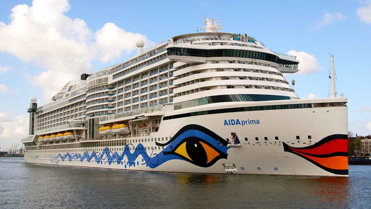 17 Oldest Cruise Lines Still Sailing the Seas Today