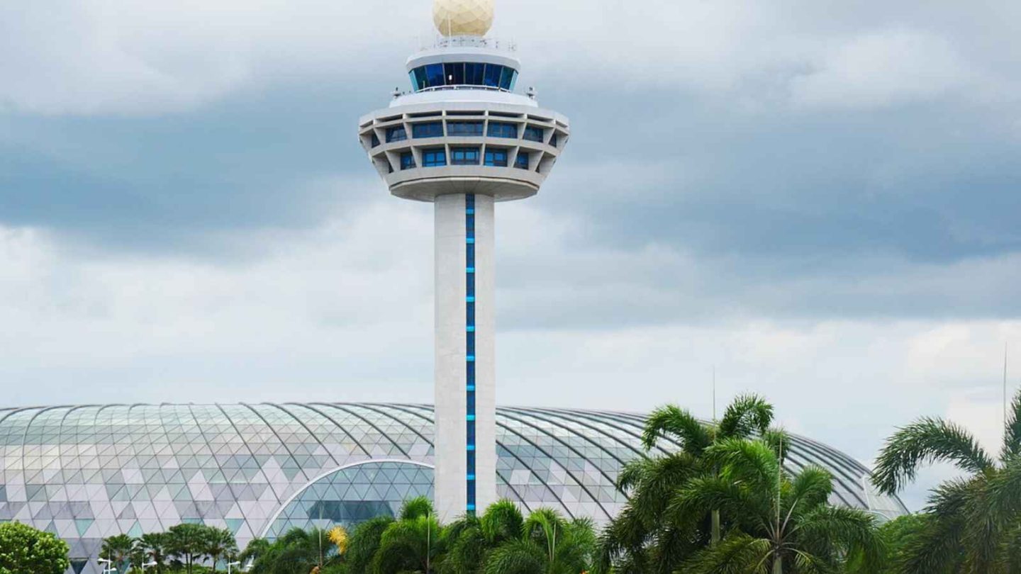 15 Airports That Make Travelling an Exciting Experience in Itself