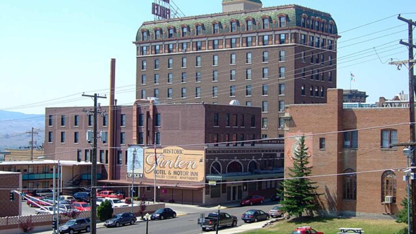 Beautiful American Cities Hiding Underwhelming Downtowns