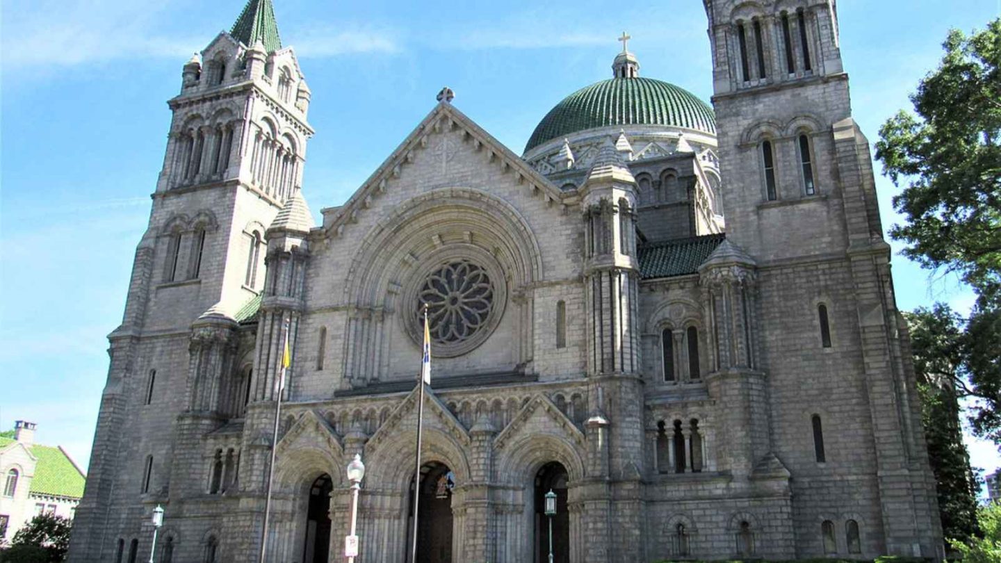 12 Most Breathtaking Cathedrals in America