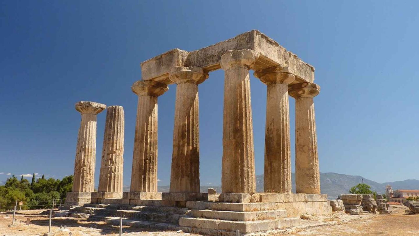 17 Incredible Ancient Greek Ruins to Explore